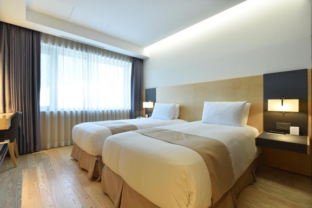 Hotel Pacific